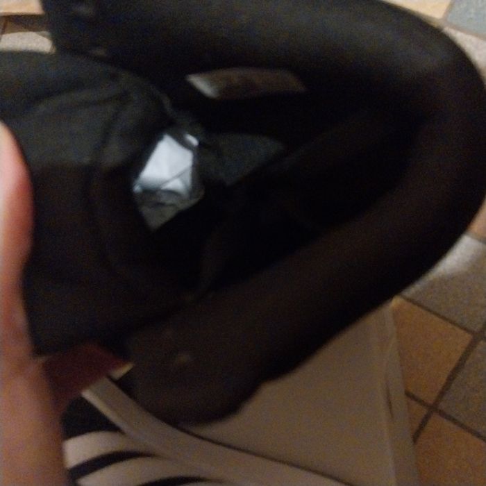 Adidas neuves Pointure 38 jamais porté - photo numéro 5