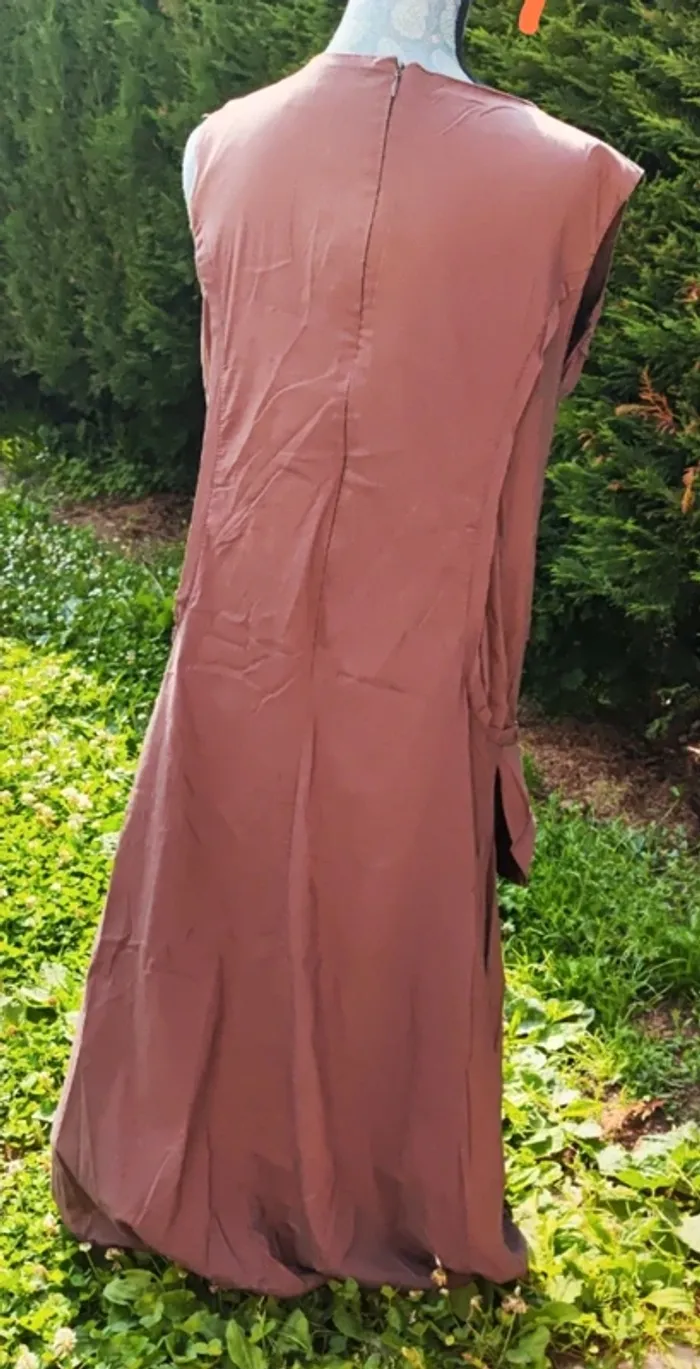 Robe bouffante bas taille 44 - photo numéro 3