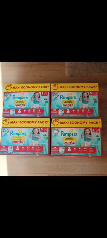 4 maxis economy packs Pampers premium protection pants taille 5