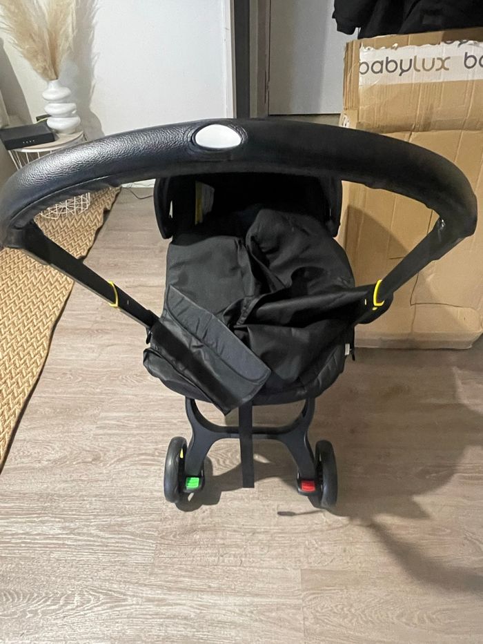 Poussette type Doona - photo numéro 6