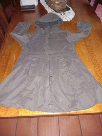 😷manteau long Okaidi 8ans marron