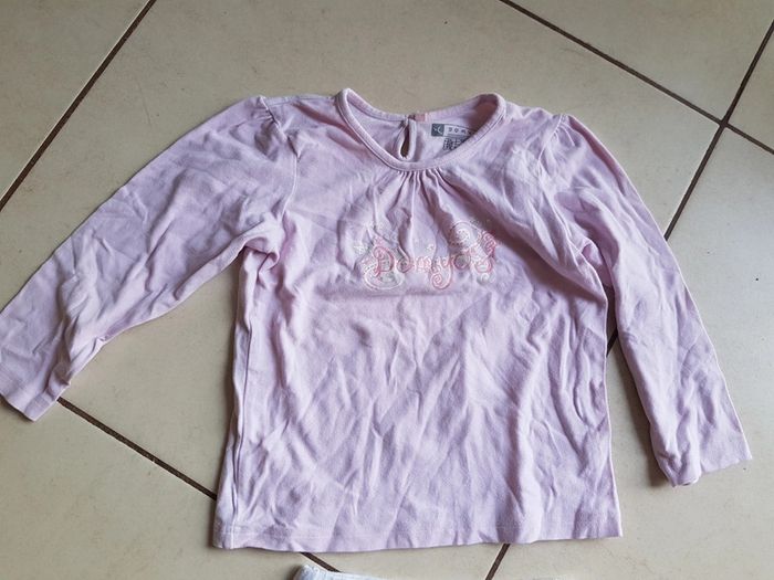 T-shirt manches longues fille taille 4 ans - photo numéro 2