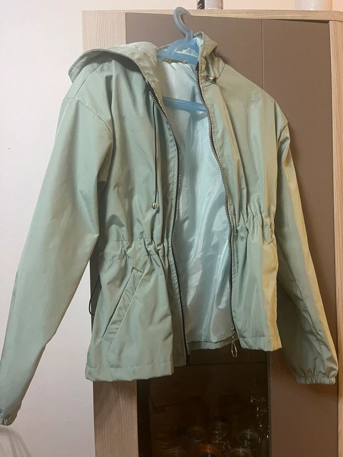 Imperméable / coupe vent