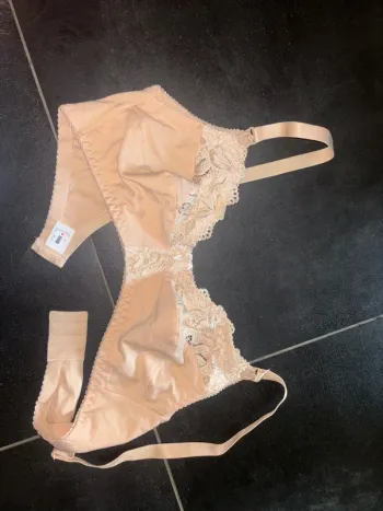 Soutien-gorge neuf d’allaitement 80B