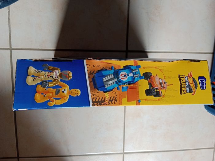 Mega Hot Wheels Monster Trucks - photo numéro 3