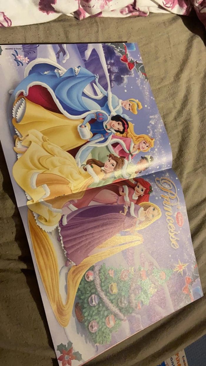 Magazine princesse poster jeux et histoire - photo numéro 5