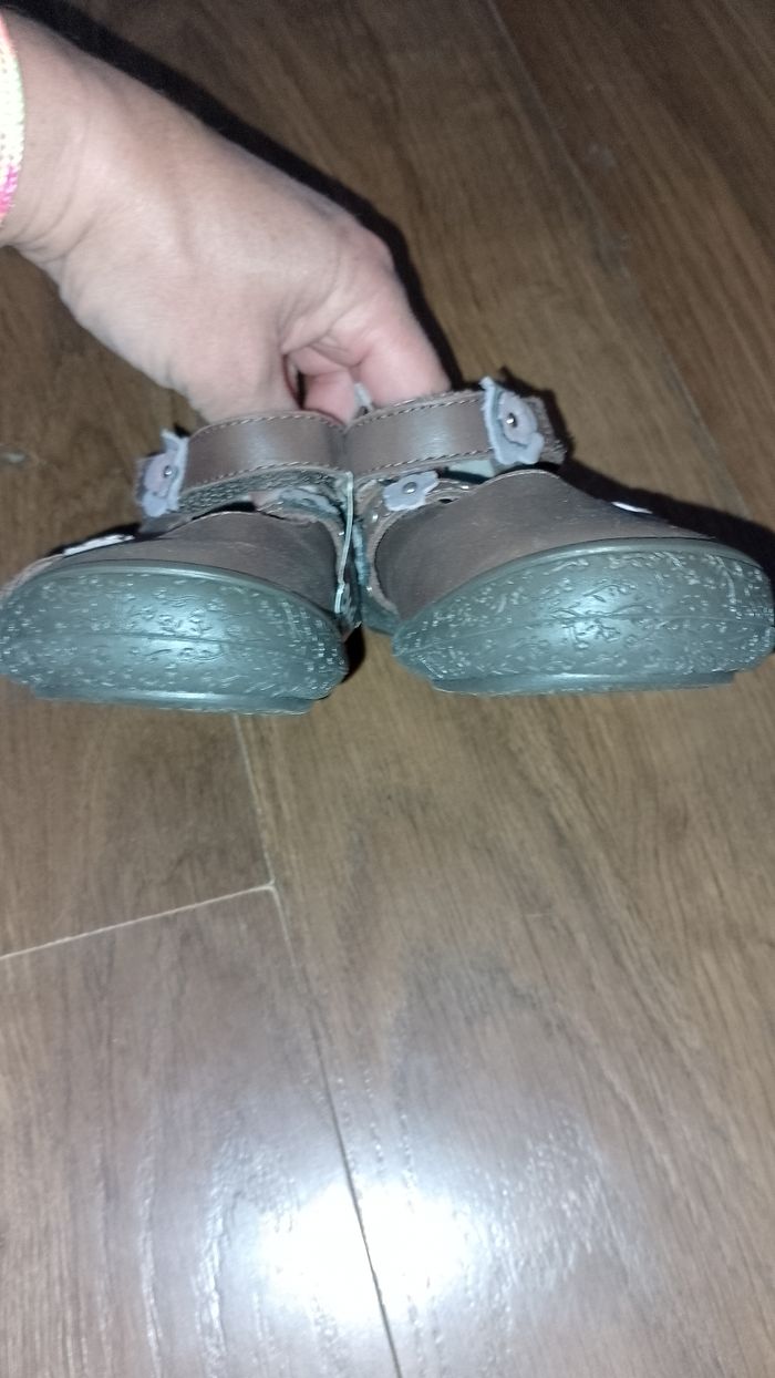 Chaussure Miss p.26 - photo numéro 3