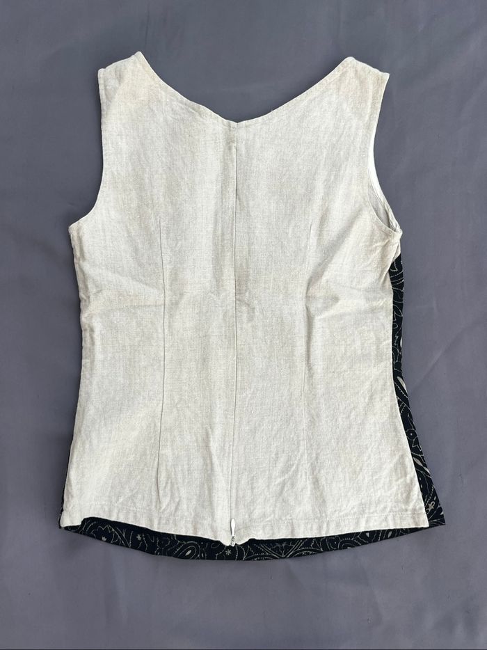 Top sans manches broderie florale - photo numéro 2