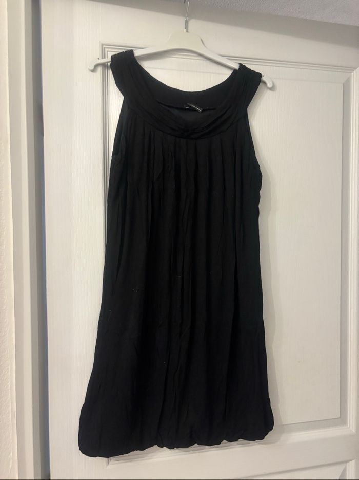 Robe noire sans manches Naf Naf s