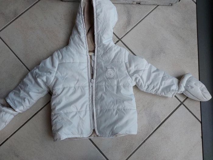 Doudoune 9 mois neuve