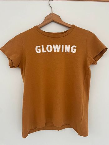 T-shirt glowing