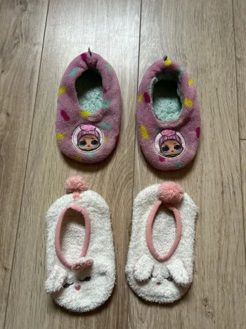 Lot chaussons 25/26