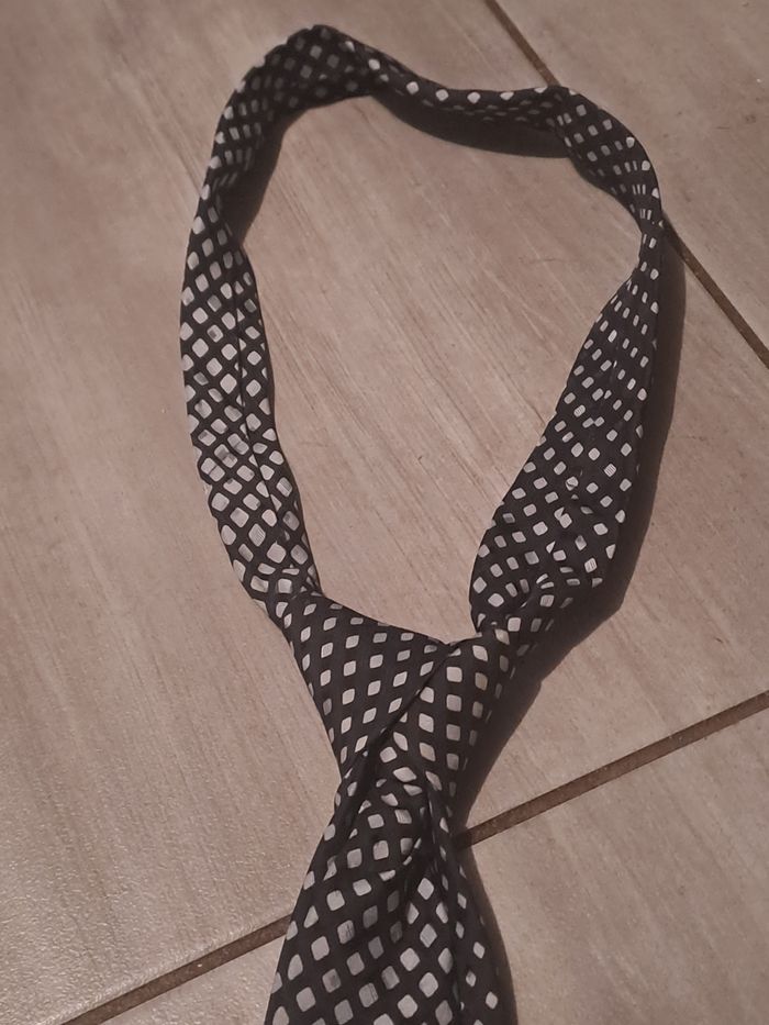 Cravate Noir Blanc Pierre Cardin - photo numéro 7