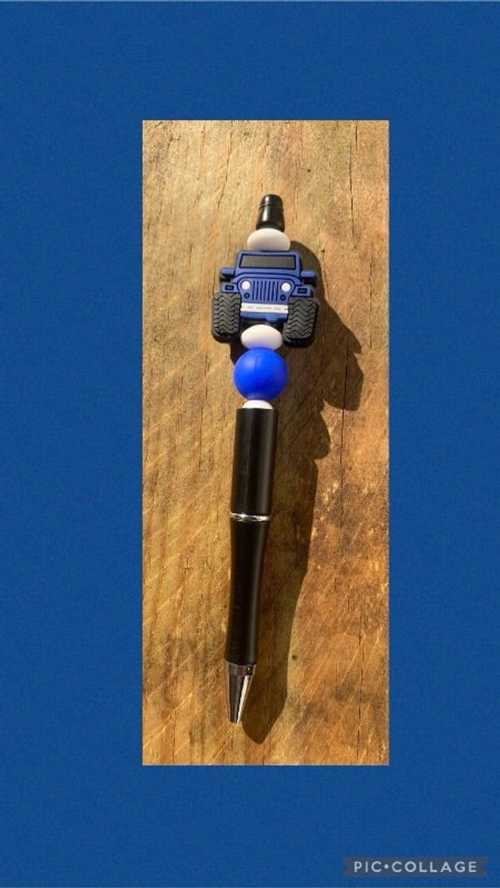 Stylo personnalisé thème voiture 🚗 avec des perles en silicone