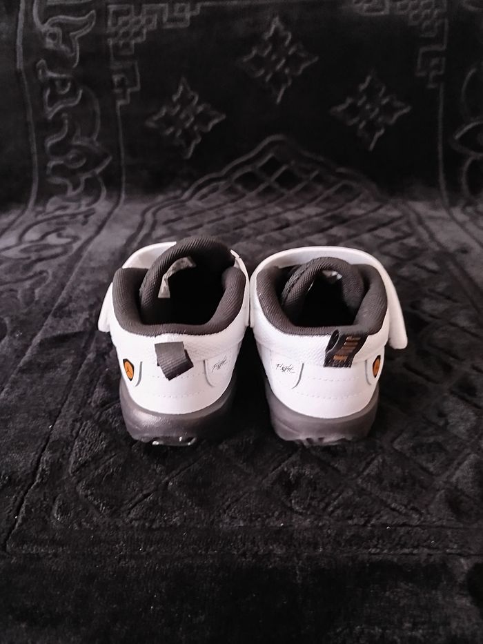 Baskets Jordan Max aura 6 T 25 - photo numéro 5