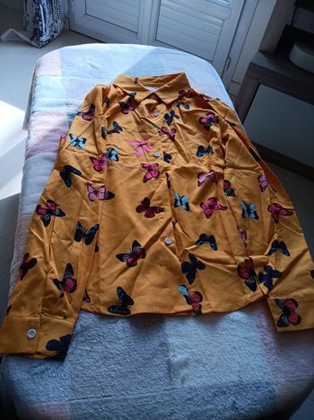 Chemise à fleur