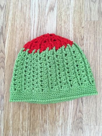Bonnet bébé fait main. Taille 1-2 ans, 49 cm.