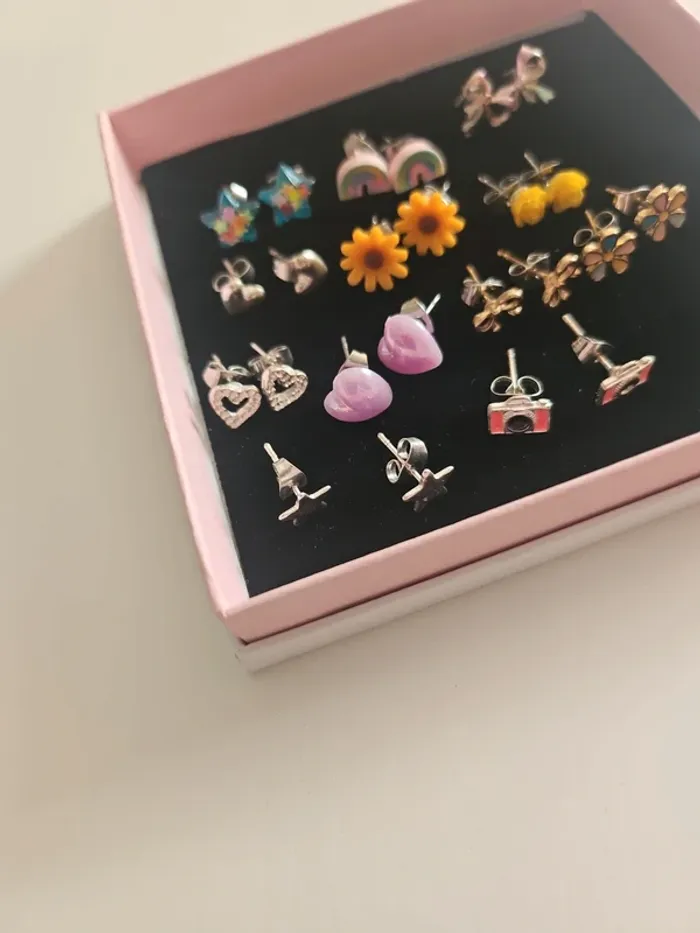 Lot de 12 paires de boucles d'oreille claire's - photo numéro 2