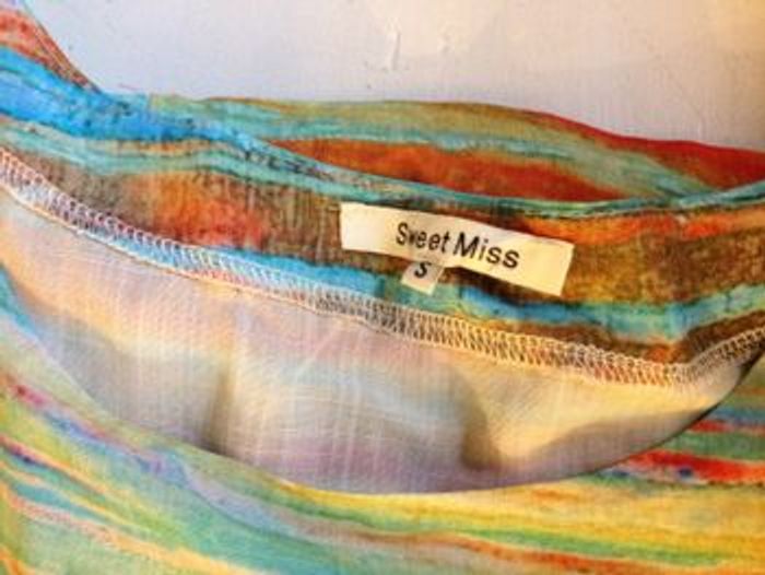 T shirt multicolore ✧ manches courtes ✧taille S ✧ Sweet Miss ✧ look féminin - photo numéro 8
