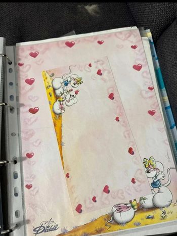 Feuille et enveloppe