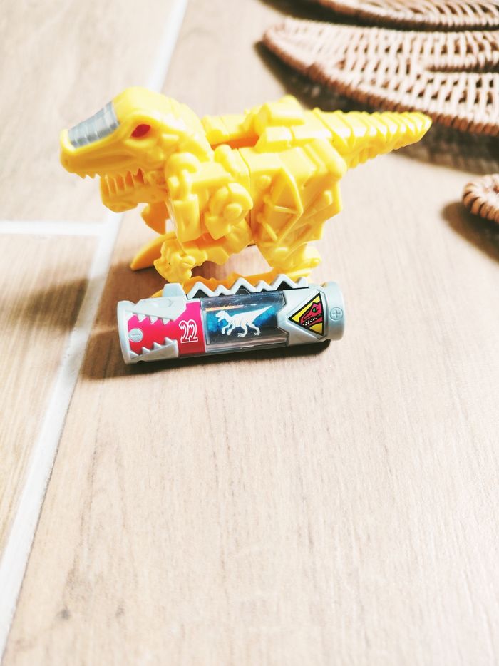 🦖 Power rangers dino charge mini zord et Energem/dino chargeur n* 22 Fukuiraptor Bandai - photo numéro 2