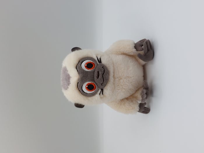 Peluche doudou UKA Raya et le dernier dragon DISNEYSTORE Disneyland Paris 17 cm