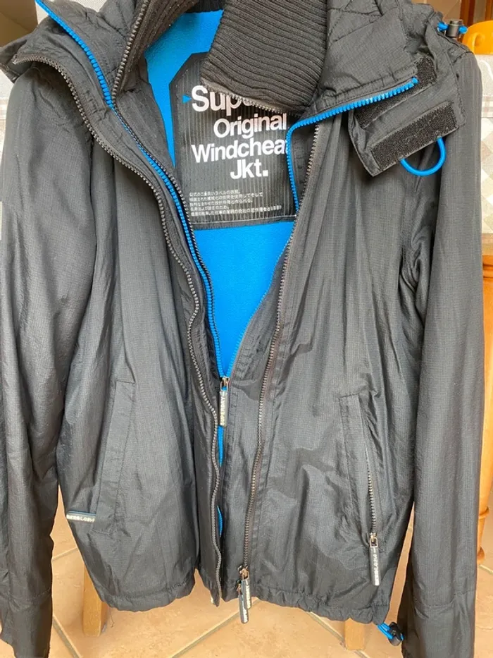 Blouson Superdry taille XS