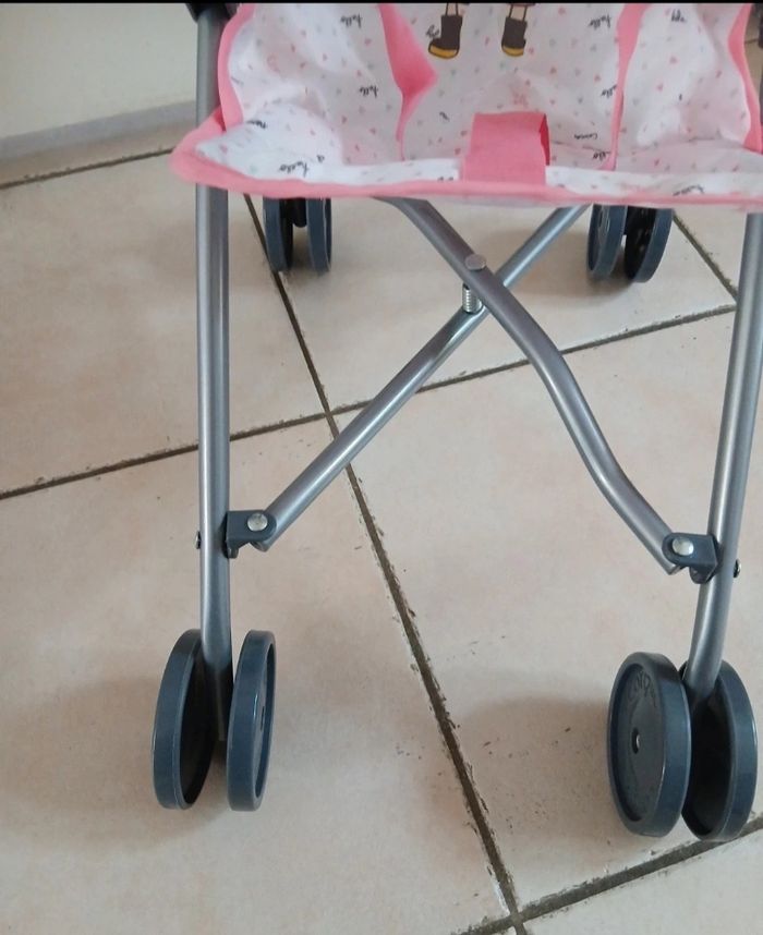 Poussette corolle - photo numéro 3