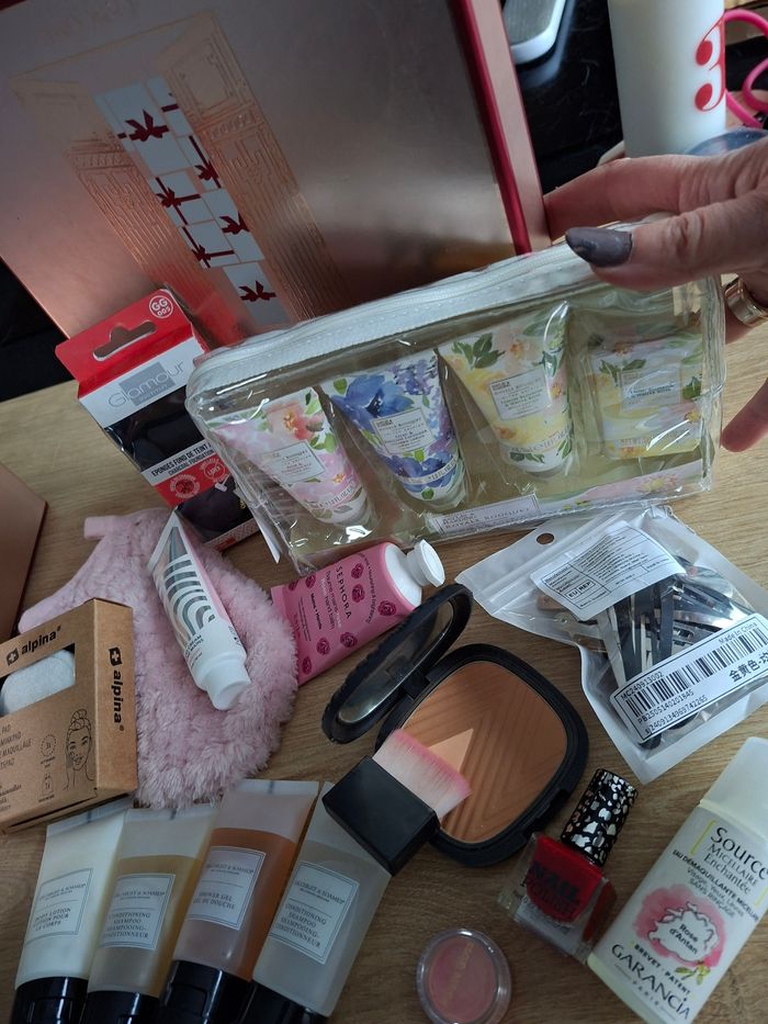 Boîte cadeau produit soins sephora Kiko neuf de - photo numéro 3