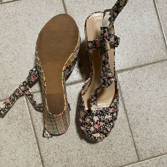 Sandales - photo numéro 3