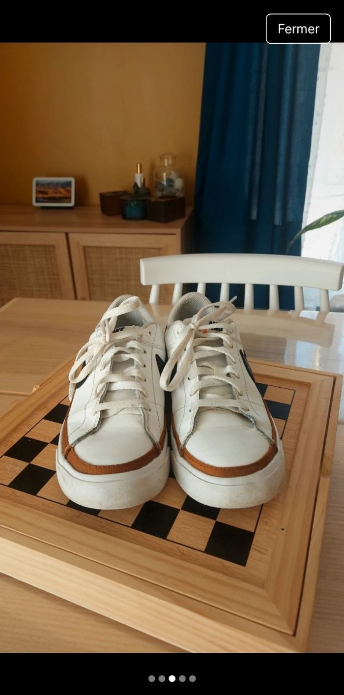 ​⚪ Baskets NIKE Blanches & Marron - Taille 35.5 👟 - photo numéro 3