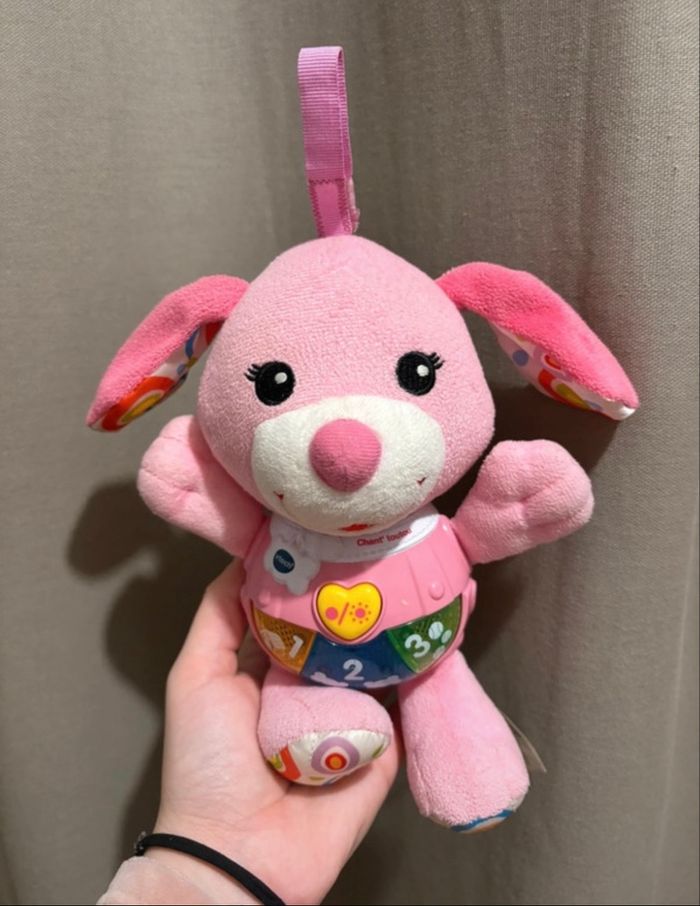 Peluche musical chant toutou