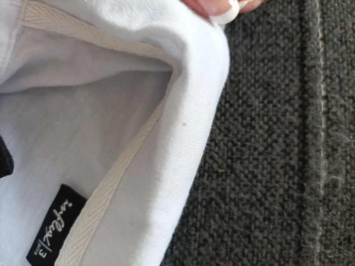Tee shirt - photo numéro 2