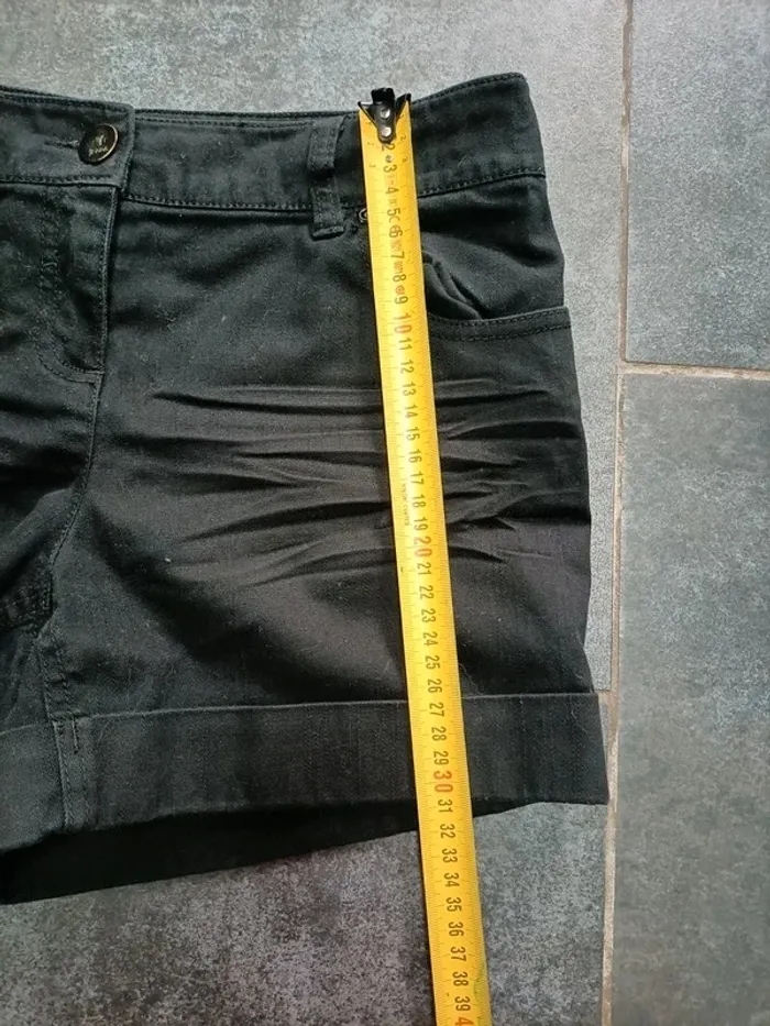 Short jean noir - photo numéro 4