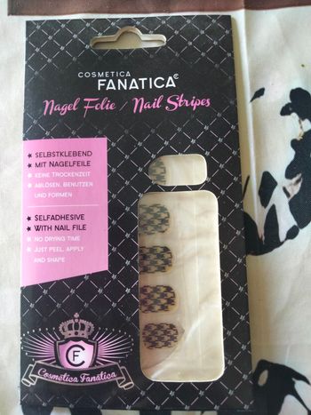 Faux ongles