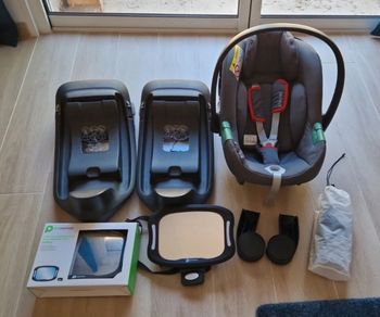 Lot complecoque supports et accessoires CYBEX