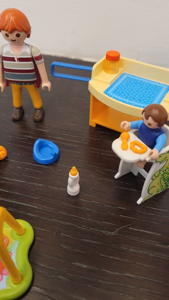 La chambre à coucher de bébé Playmobil 5304 - photo numéro 3