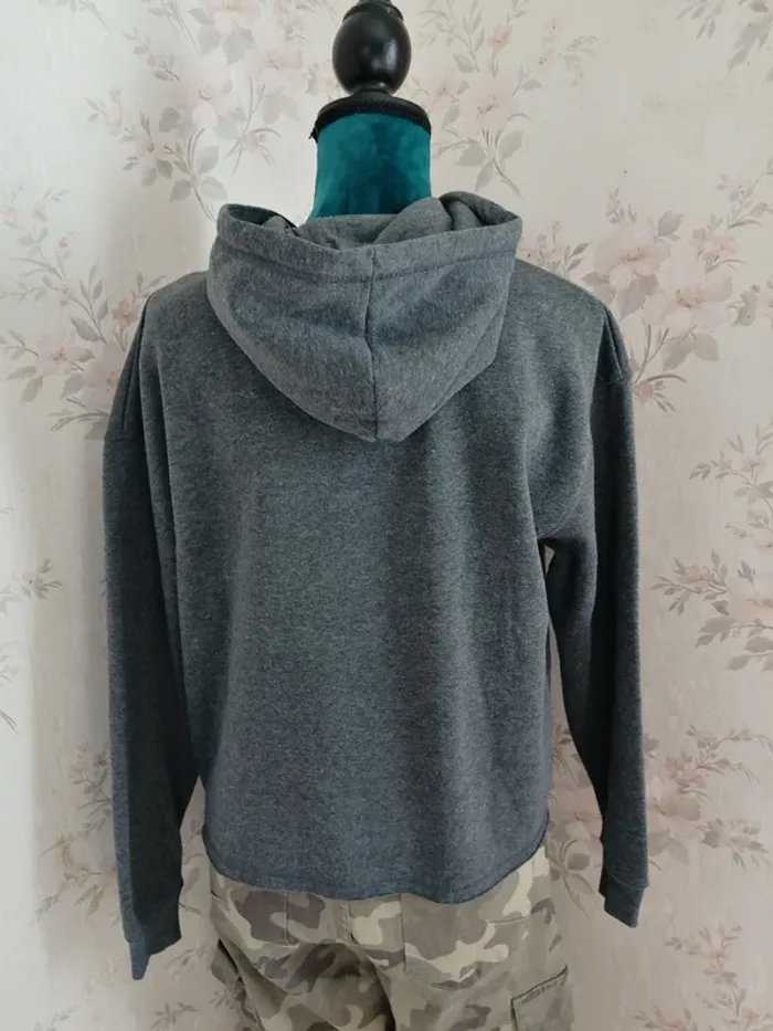 Sweat à capuche gris avec divers écussons / creeks / (M) - photo numéro 6