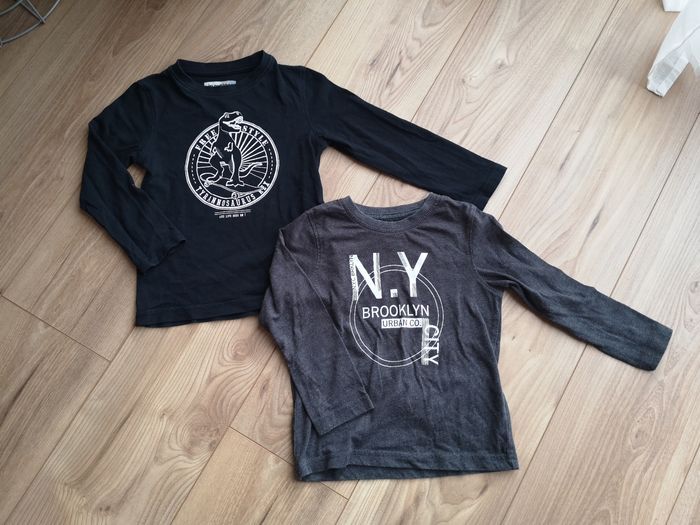 Lot 2 T-shirt 4A