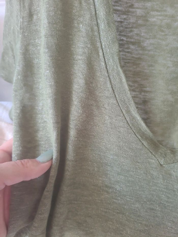 Teeshirt kaki en lin avec fil argenté - photo numéro 2
