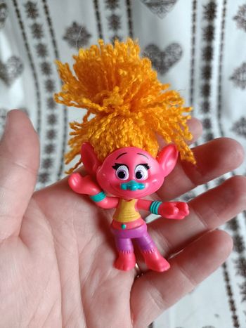 Figurine troll orange