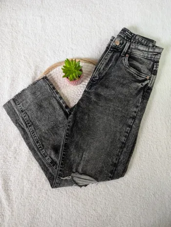 👖 Jean mom slim destroy Stradivarius – M