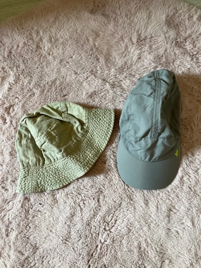 Lot chapeau enfant