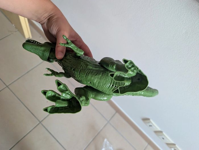 Dinosaure qui fait du bruit - photo numéro 5