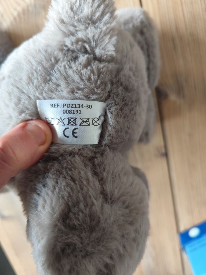 Peluche éléphant - photo numéro 4