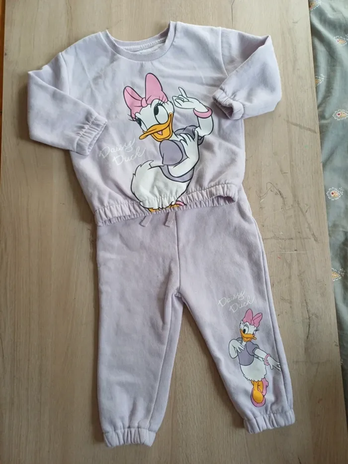 Ensemble disney daisy