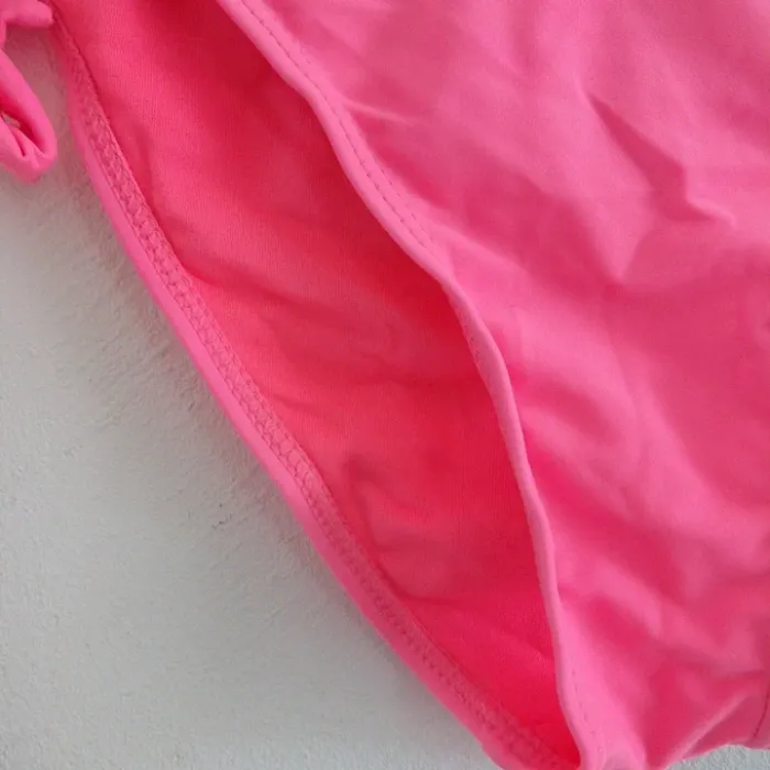 Bas de maillot de bain femme ou jeune fille - photo numéro 4