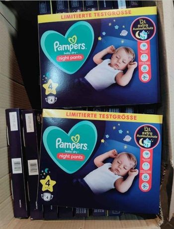 48 couches culottes Pampers taille 4. 9-15kg