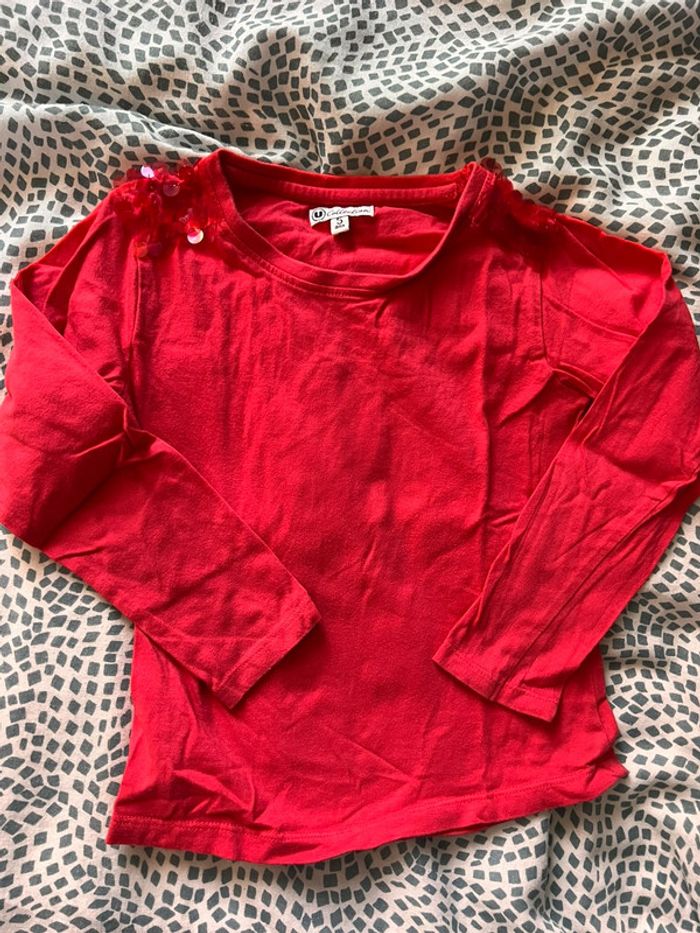 T-shirt paillettes taille 5 ans