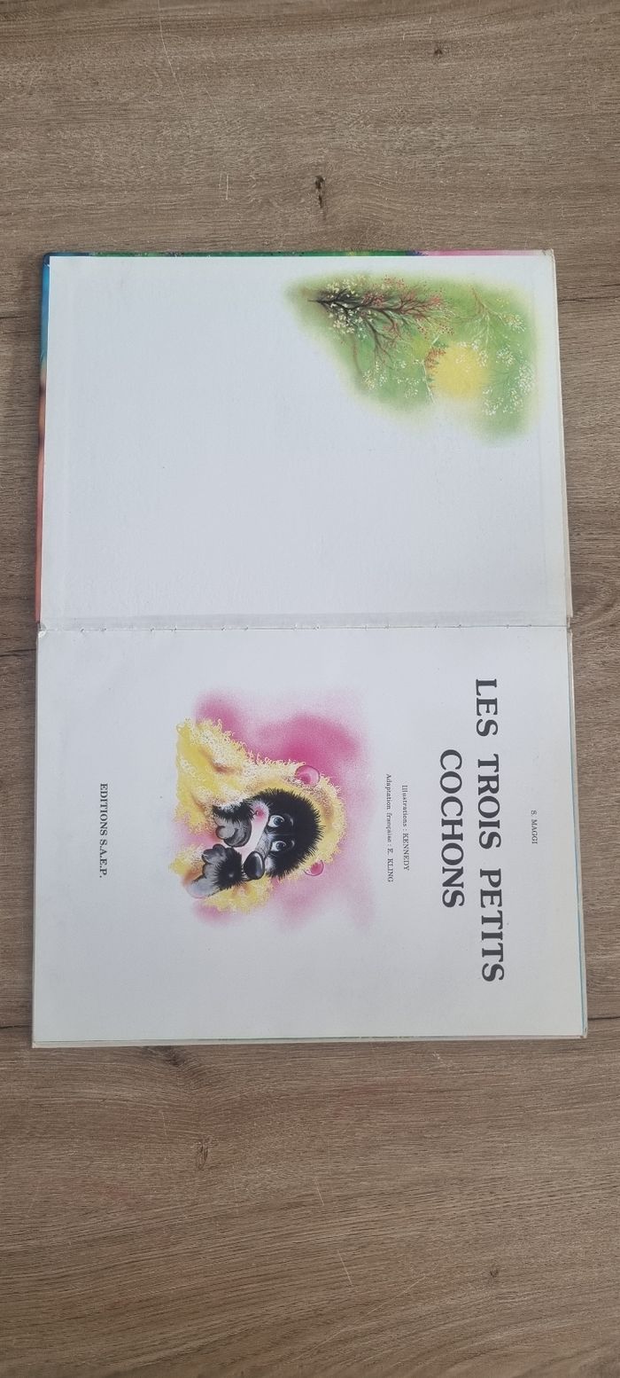 Livre ancien Les 3 petits cochons Saep - photo numéro 2